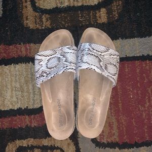 Snake skin platform sandals